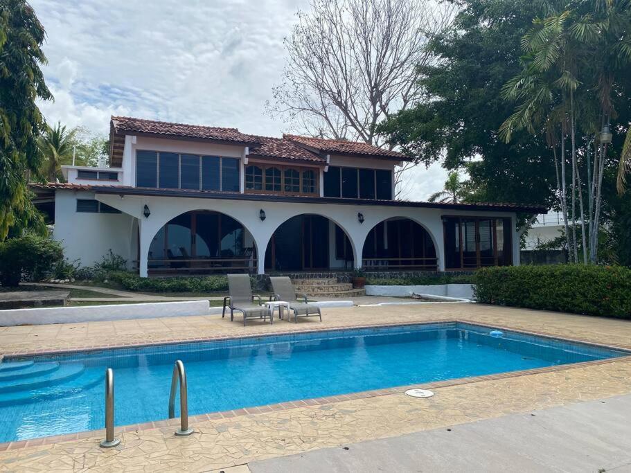Coronado Beachfront Tropical Home! Playa Coronado Zewnętrze zdjęcie